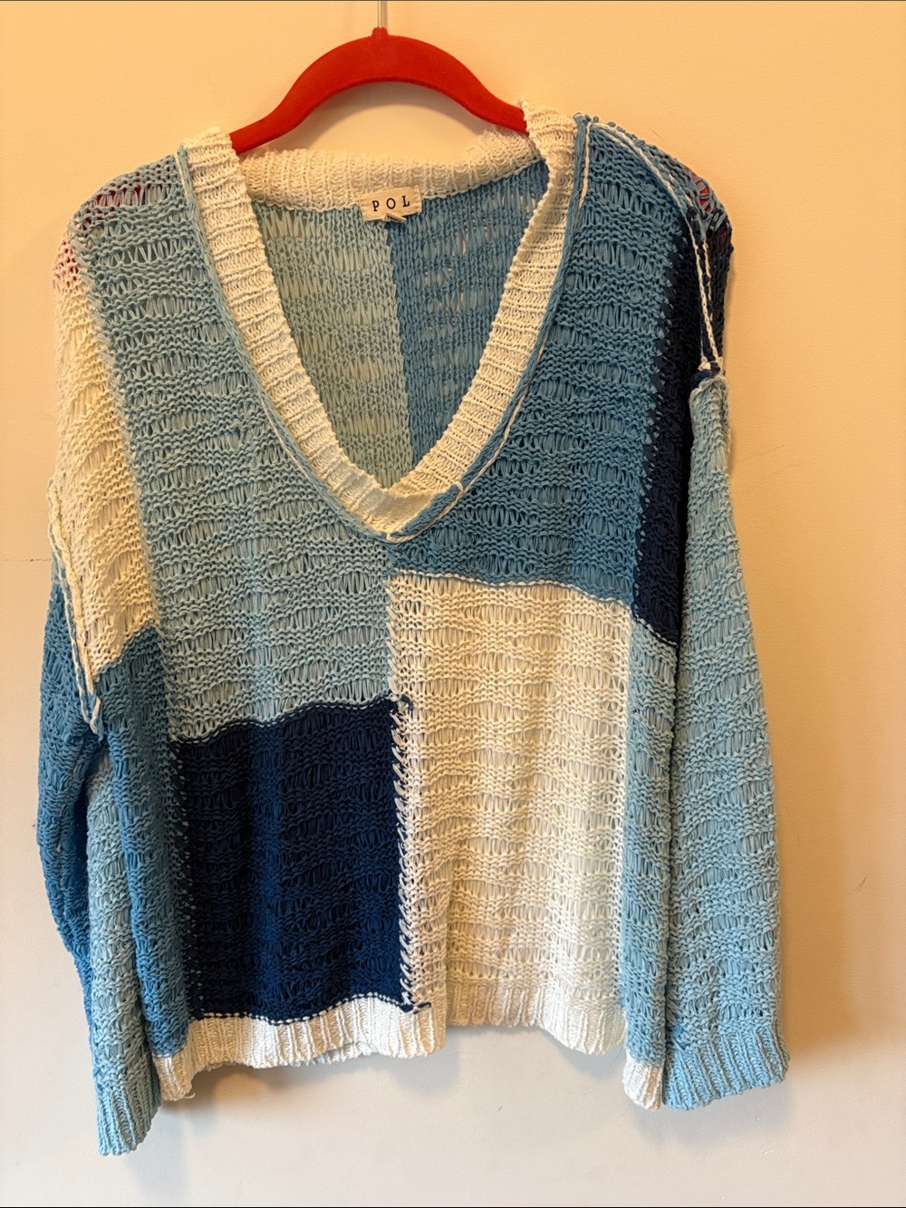 POL Colorblock V-Neck Sweater in Light Blue, Navy & Cream
